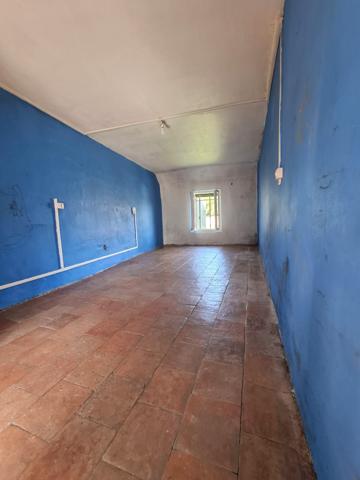 À vendre - Ferme, 3 pièces située à Fresnay-sur-Sarthe (72130)