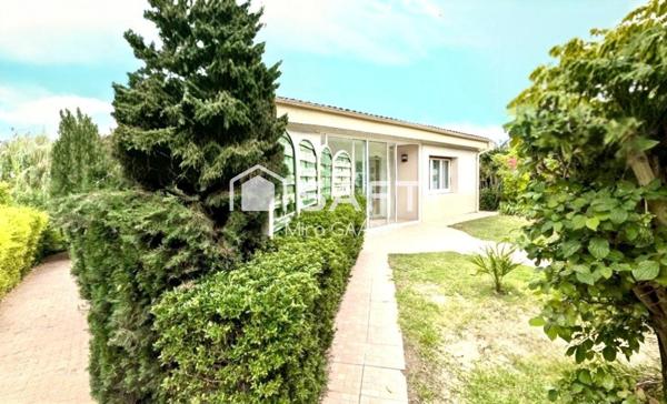 Maison rénovée avec piscine et sous sol vue sur les pyrénées