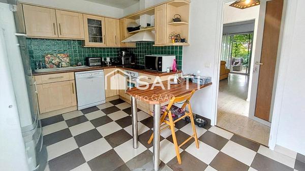 Maison rénovée avec piscine et sous sol vue sur les pyrénées