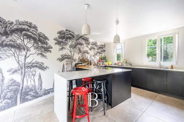 Le Chesnay, Maison 6 Chambres -  295 m² à vendre