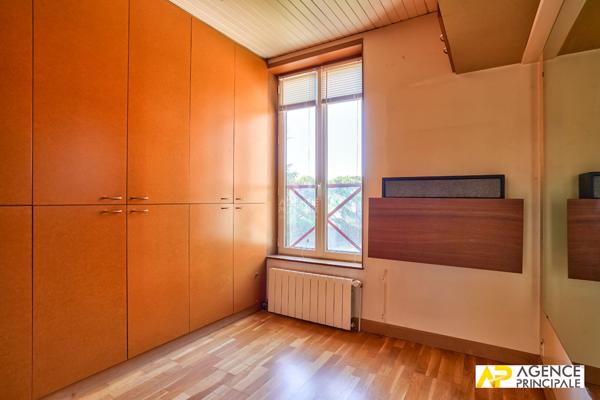 Maison Le Mesnil Le Roi 6 pièce(s) 192 m2 €795 000 ** - Référence 13342