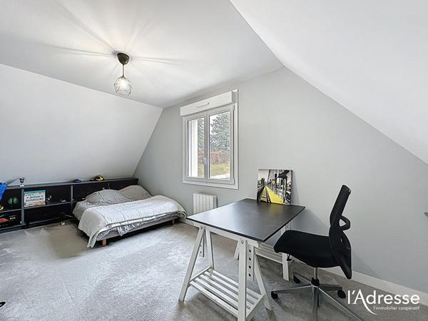 Maison Mayenne 138 m², cinq chambres, terrain de 538 m².