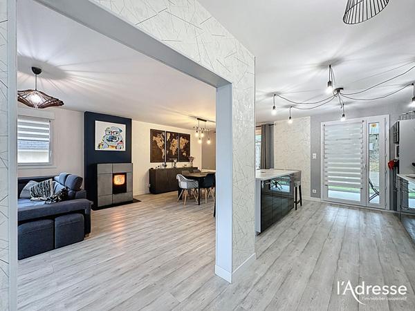 Maison Mayenne 138 m², cinq chambres, terrain de 538 m².