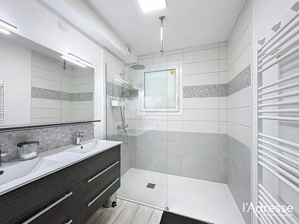 Maison Mayenne 138 m², cinq chambres, terrain de 538 m².