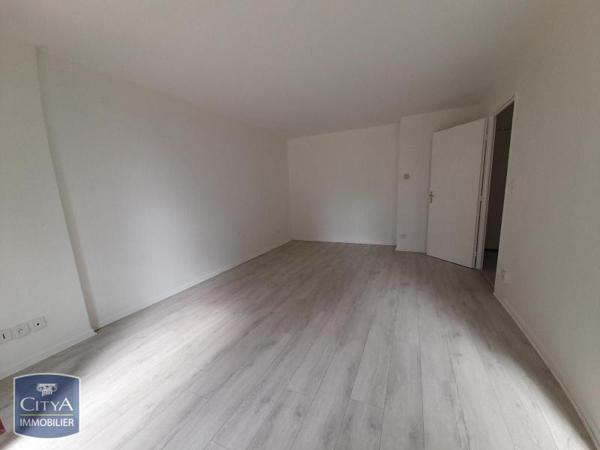 Appartement à louer 2 pièces 43.83m²