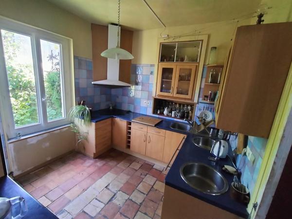 À vendre - Maison mitoyenne 1 côté, 7 pièces située à Château-la-Vallière (37330)