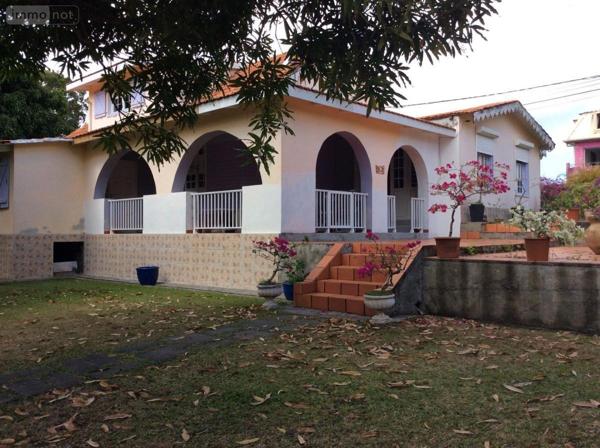 Maison à vendre à Fort-de-France en Martinique (97200), ref : 97204-386