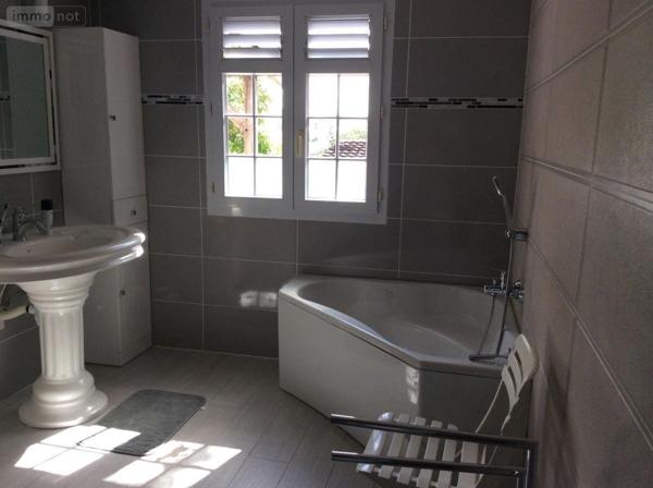 Maison à vendre à Fort-de-France en Martinique (97200), ref : 97204-386