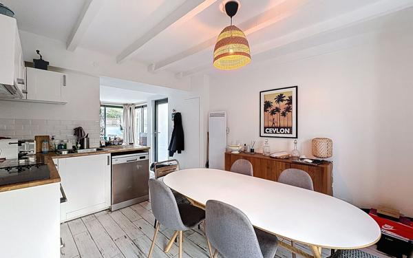 Maison à vendre    12 pièces • 253 m2 Anglet