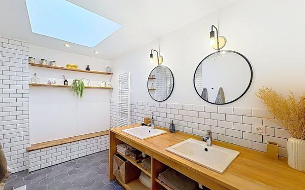 Maison à vendre    12 pièces • 253 m2 Anglet