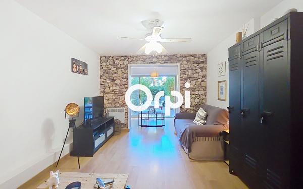 Appartement à vendre    2 pièces • 37 m2 Six-Fours-les-Plages