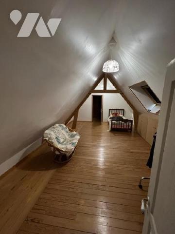 MONTREUIL, Fermette rénovée - Idéalement située, venez découvrir cette magnifique longère bâtie...