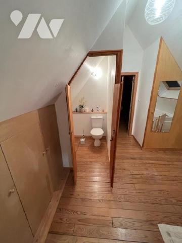 MONTREUIL, Fermette rénovée - Idéalement située, venez découvrir cette magnifique longère bâtie...