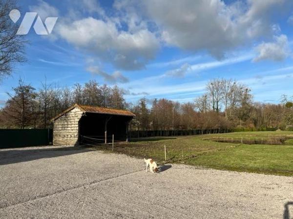 MONTREUIL, Fermette rénovée - Idéalement située, venez découvrir cette magnifique longère bâtie...