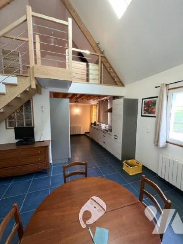 MONTREUIL, Fermette rénovée - Idéalement située, venez découvrir cette magnifique longère bâtie...