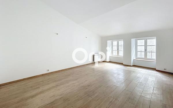 Appartement à vendre    2 pièces • 51 m2 Saint-Flour