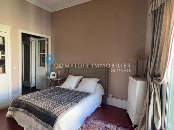 Appartement
                                                                                                                                                                                                                                                                                                                        2 pièce(s)                                                                                                                                                                                                          1 chambre(s)                                                                                                                                                                                                          67  m²