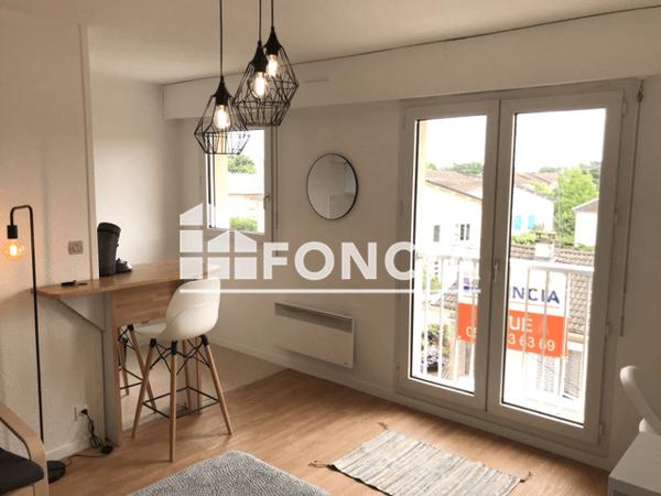 Location Studio meublé 27.36 m² - 16 RUE MAURICE ROLLINAT Limoges 87000