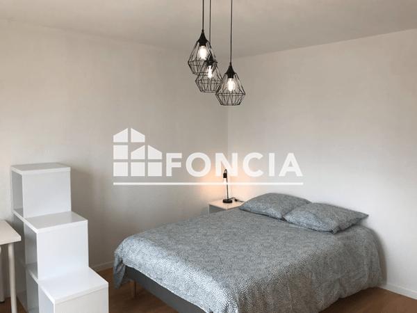 Location Studio meublé 27.36 m² - 16 RUE MAURICE ROLLINAT Limoges 87000