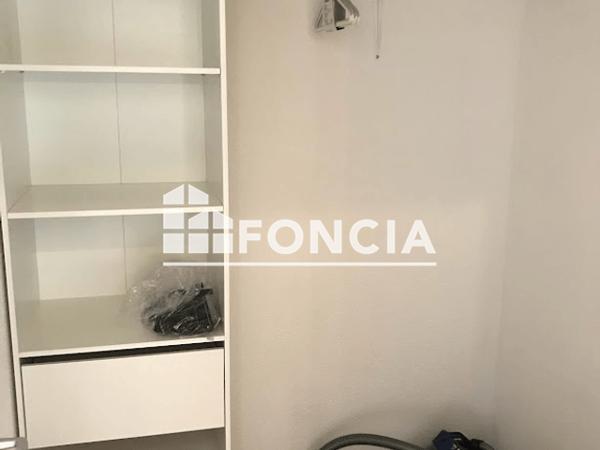 Location Studio meublé 27.36 m² - 16 RUE MAURICE ROLLINAT Limoges 87000