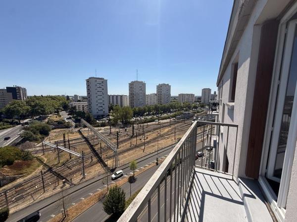 Appartement à vendre 109 900 € Orléans 2 p 41 m² DPE E