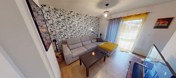 Maison Dissay 3 chambres avec piscine