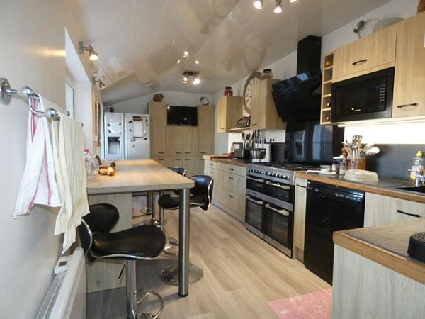 Maison 5 chambres L'EPINE. Beaucoup de charme !!!