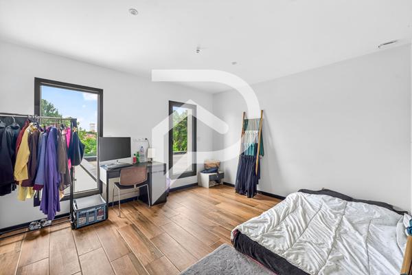 Maison 7 pièces 295 m2
