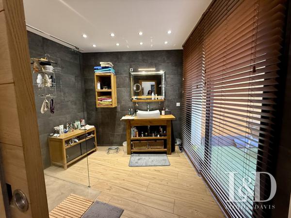 Villa de plain pied vue panoramique sur les îles toscanes