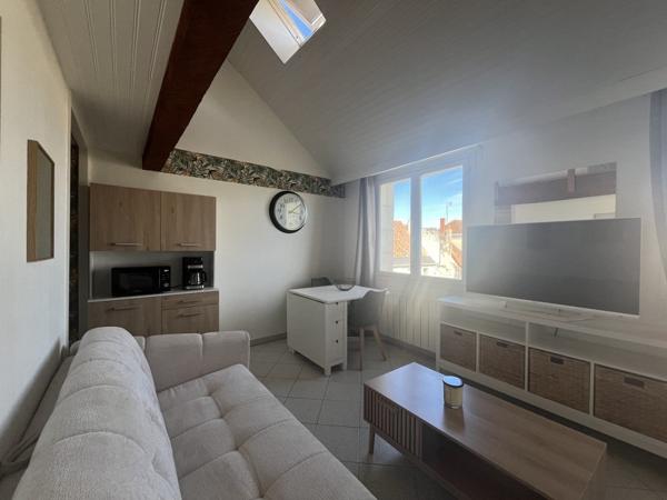Appartement à louer 480 € CC Beaulieu-lès-Loches 1 pièce 31 m² DPE D