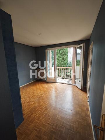 MAISON TYPE 7 SUR 3 NIVEAUX 140 M² GARAGE JARDIN 200 M² BAS DES COTEAUX DE PECH DAVID