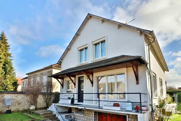 Maison à vendre  5 pièces - 150 m2 ETRECHY - 91