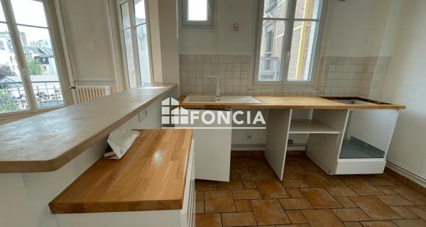 Location Appartement 3 pièces 52.6 m² - Paris 75015