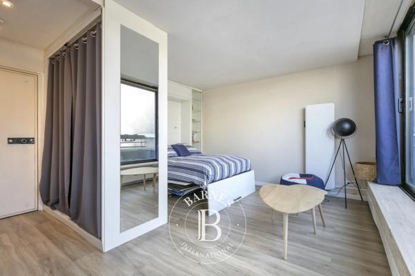 Paris 8ème, Appartement  40 m² à vendre