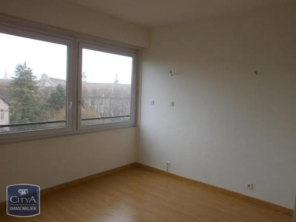 Appartement à louer 5 pièces 121.37m² Dijon (21000)