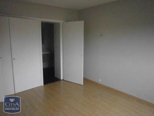 Appartement à louer 5 pièces 121.37m² Dijon (21000)