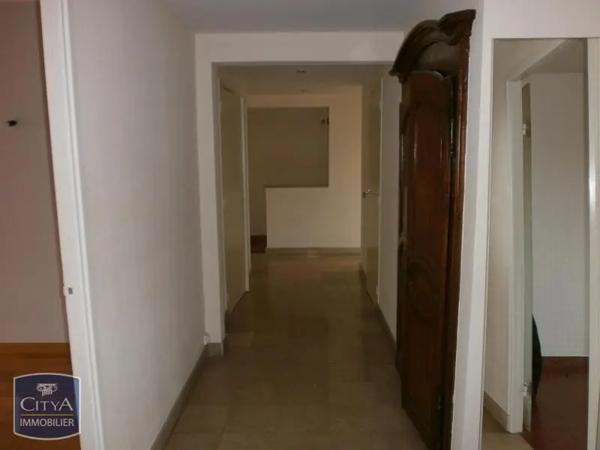 Appartement à louer 5 pièces 121.37m² Dijon (21000)