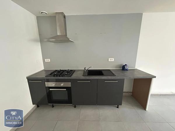 Appartement à louer 4 pièces 83.4m² Bogny-sur-Meuse (08120)