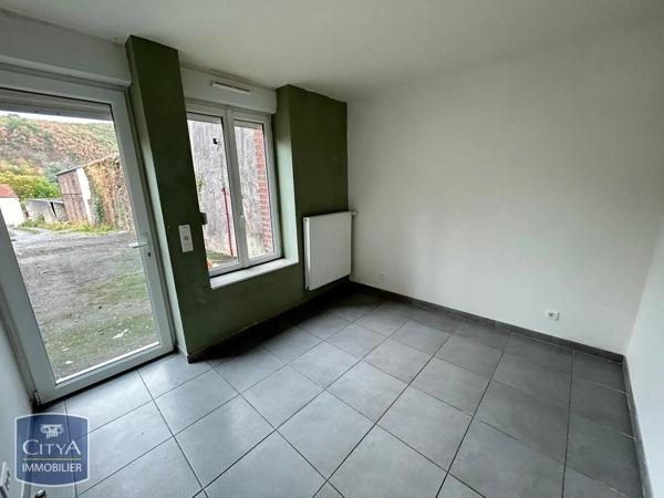Appartement à louer 4 pièces 83.4m² Bogny-sur-Meuse (08120)