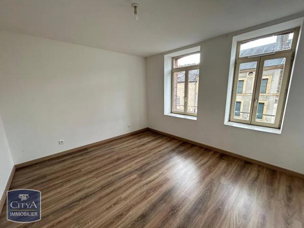 Appartement à louer 4 pièces 83.4m² Bogny-sur-Meuse (08120)