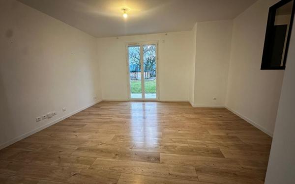 Maison à vendre    5 pièces • 136,28 m2 Saint-Girod