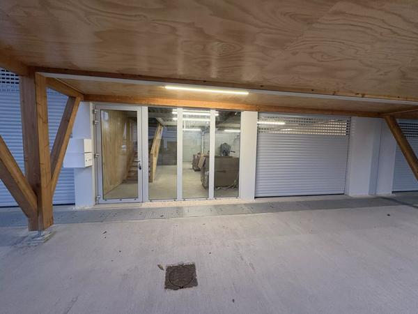 Local Bègles 185m²