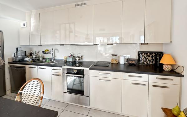 Appartement à vendre    3 pièces • 68 m2 Deauville