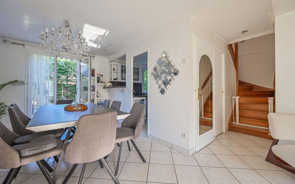 Maison à vendre    5 pièces • 115 m2 Pantin