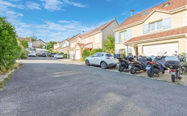 Maison à vendre    5 pièces • 115 m2 Pantin