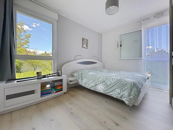 Appartement à vendre 4 pièces en rez de jardin VULBENS