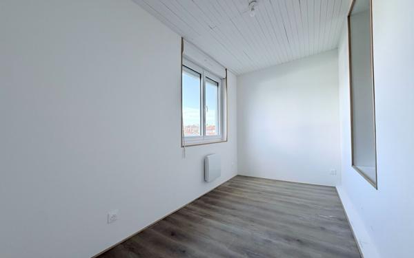 Appartement à louer    2 pièces • 55 m2 Laxou