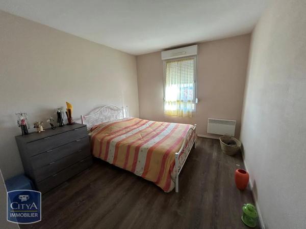 Appartement à louer 2 pièces 48.35m² Bourges (18000)