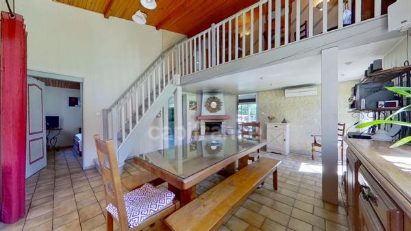 Maison à vendre 3 chambres, dépendances, bois, piscine, proche de CASTELJALOUX (47)