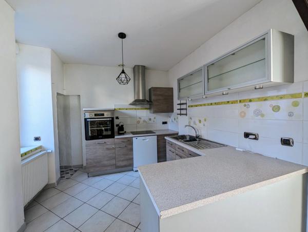 Maison à vendre 150m² - NUEIL LES AUBIERS (79)